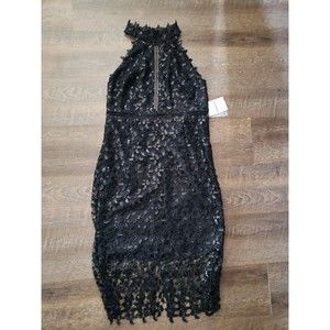 Bardot Size 10 Elegant Sleeveless Gown